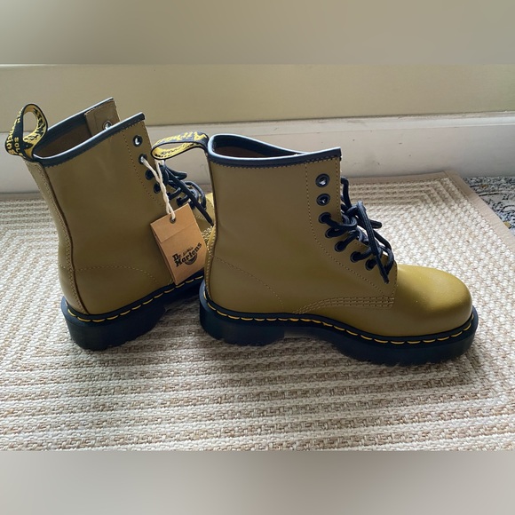 Dr Martens 1460 leather boots - Picture 7 of 13